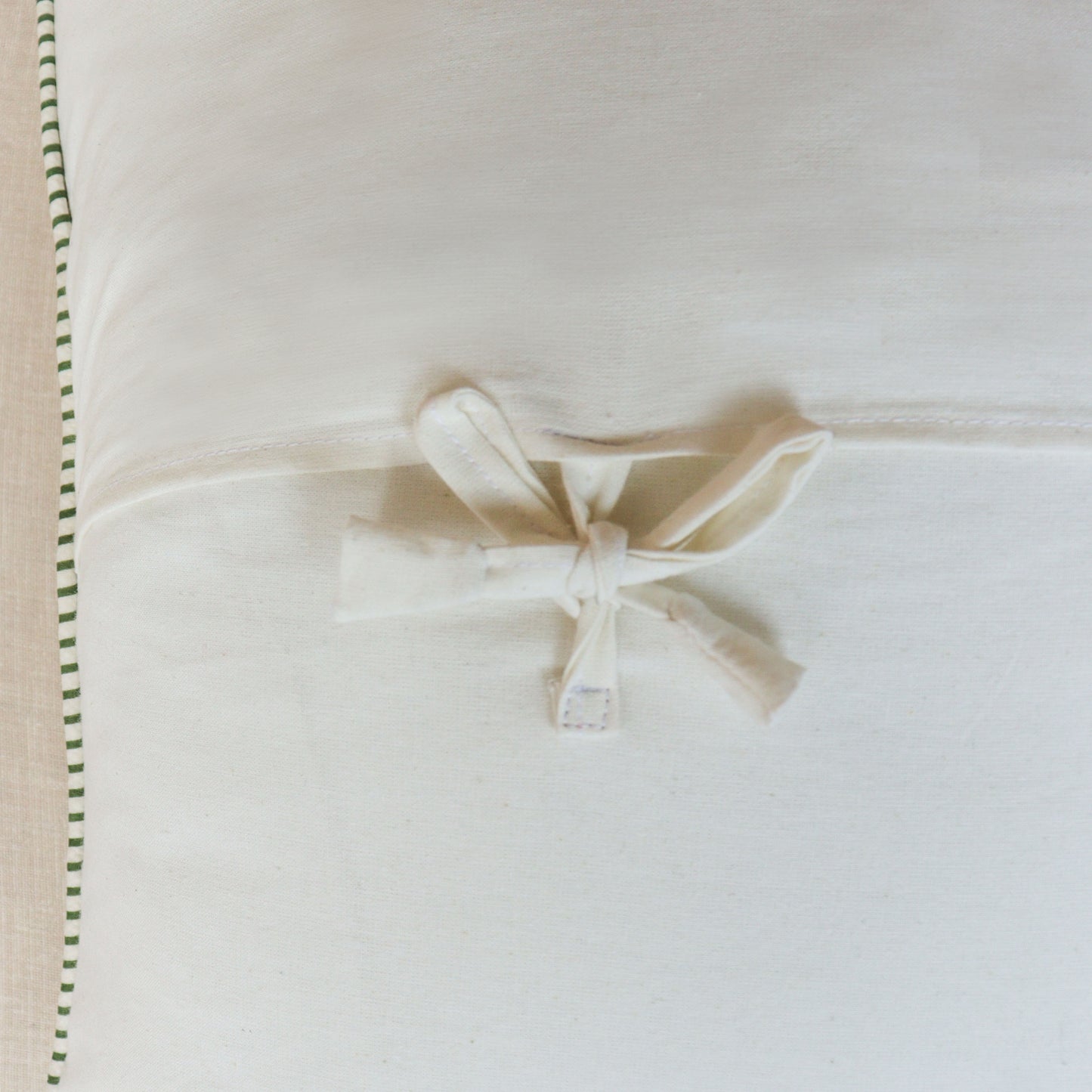 Ornate Echoes Cushion Cover