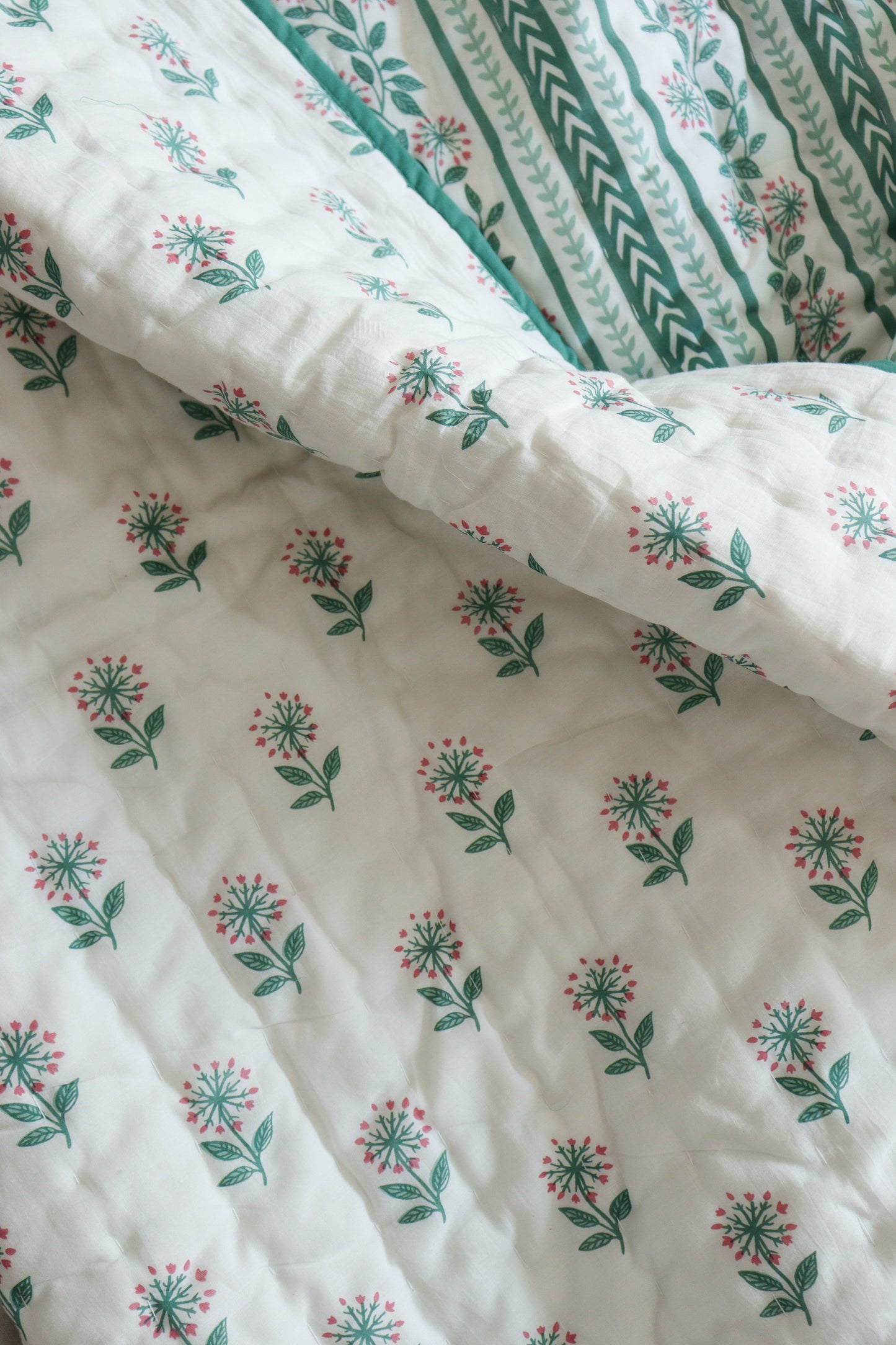 Floral Stripes Cotton Quilt