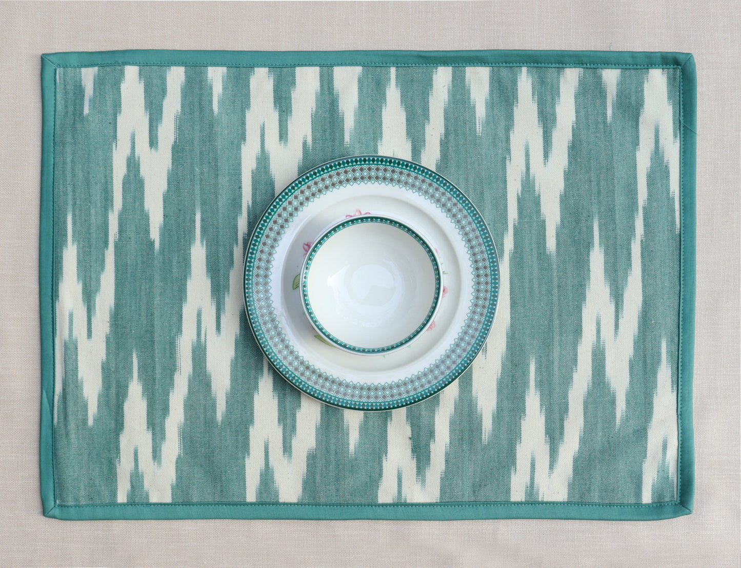 Sea Green Ikat Table Mat Set
