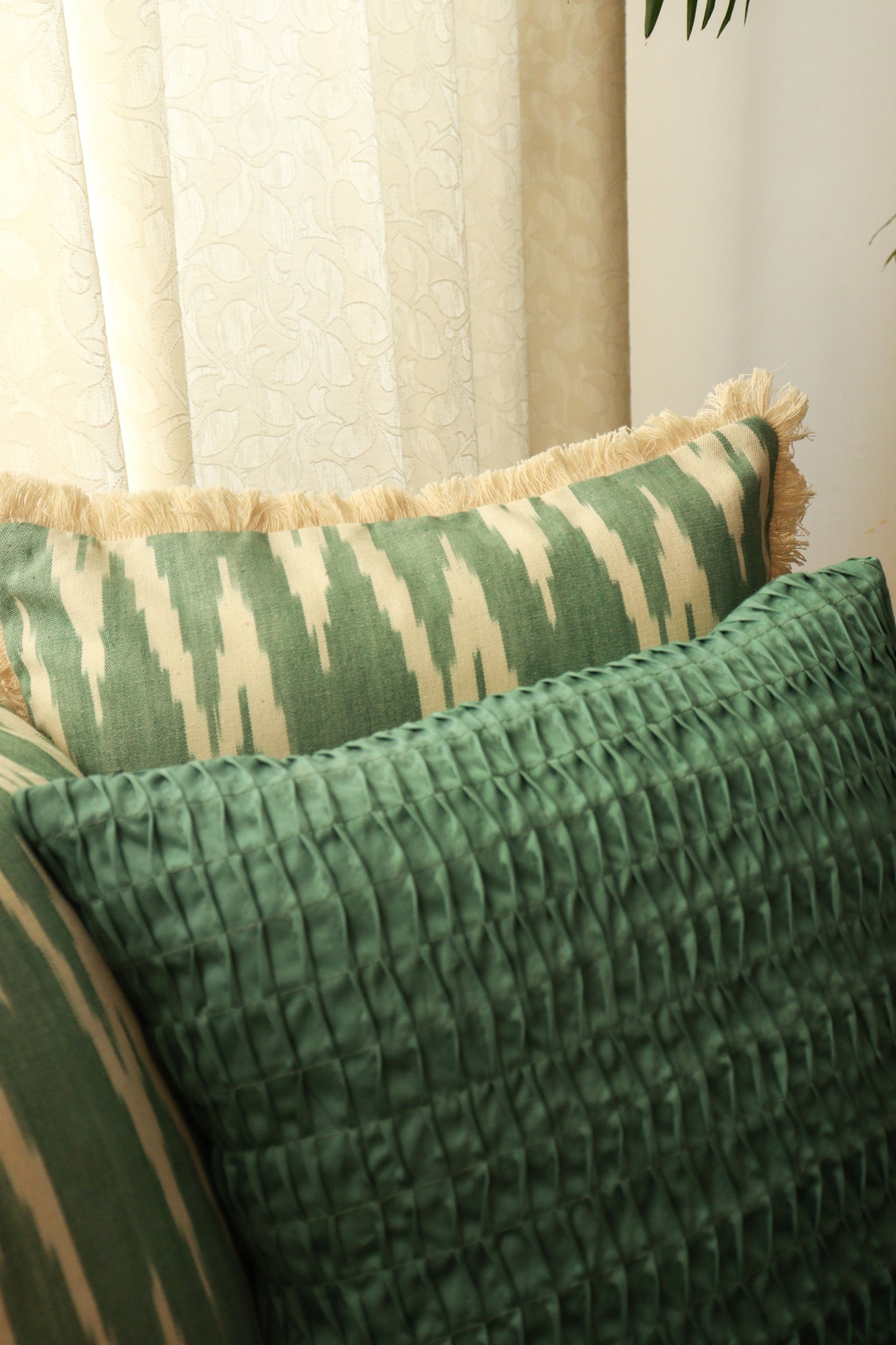 Sea Green Zig Zag Ikat Cushion Cover