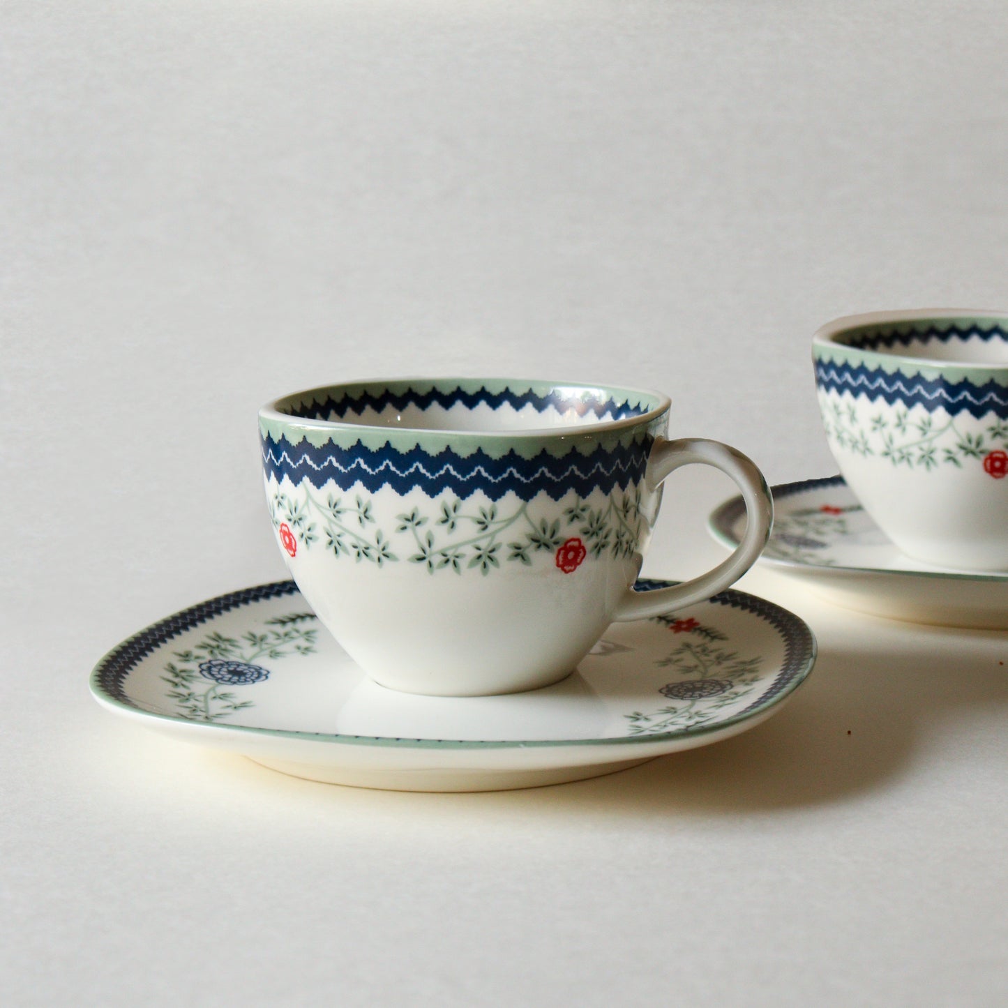 Floret Tea Cup & Saucer (Set of 2)