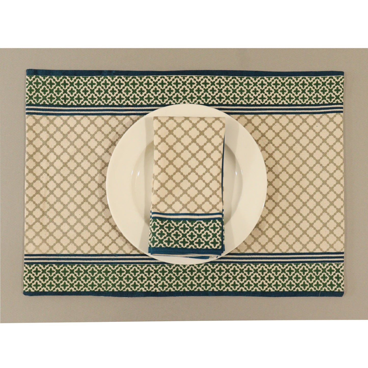 Gift Box with Suki Tableware Set