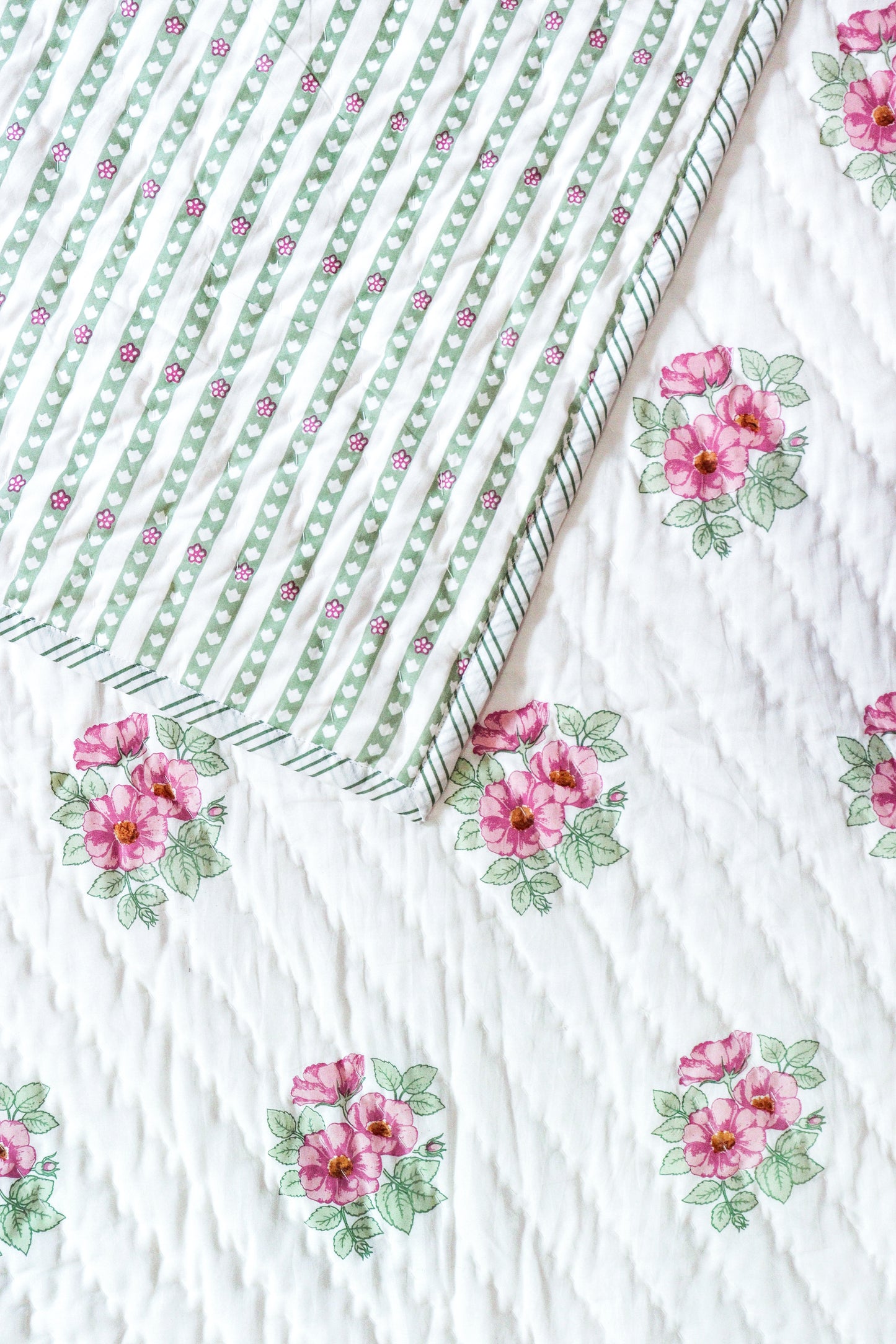 Rose Bouquet Cotton Quilt