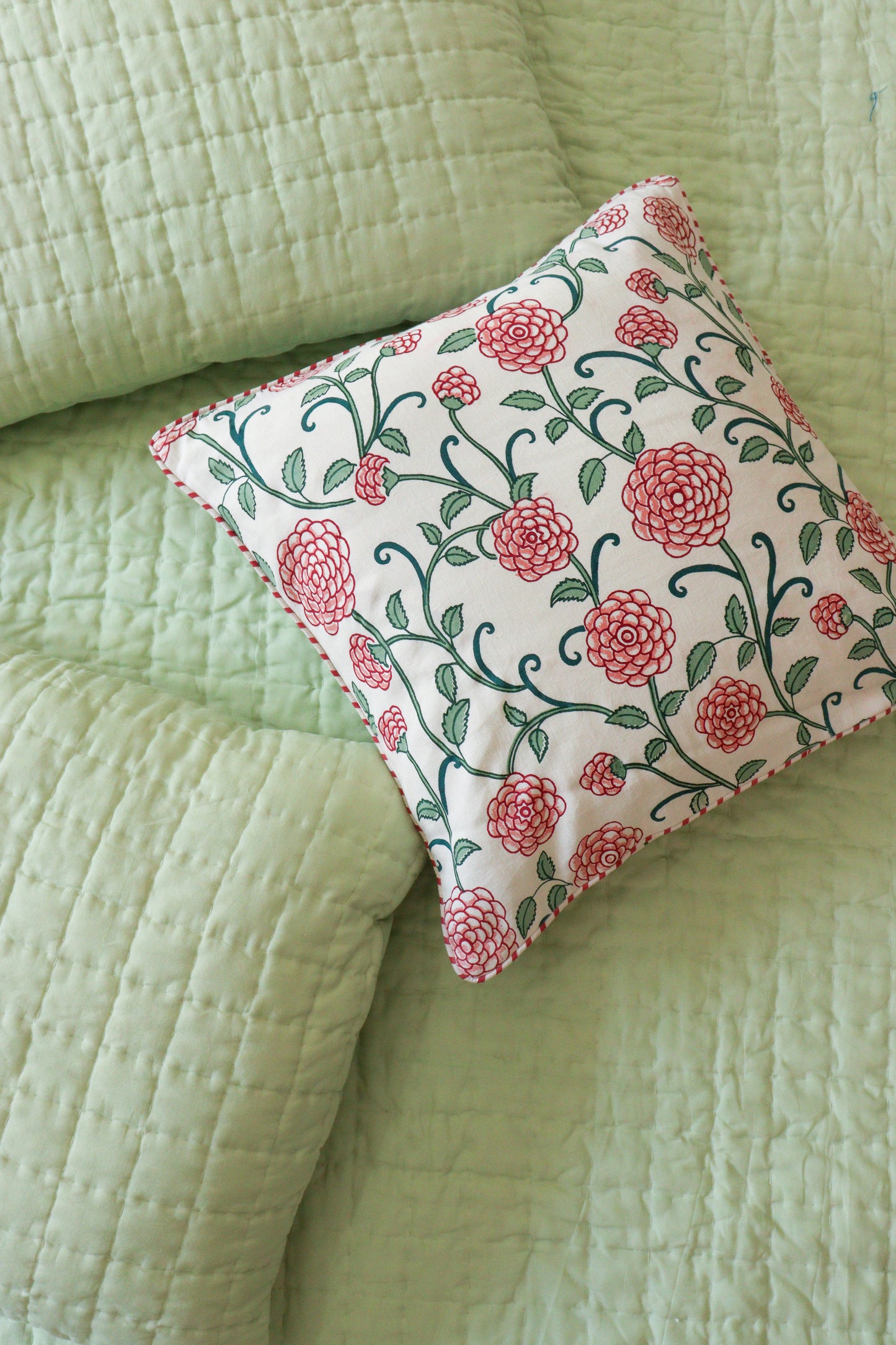 Green Checkered Cotton Quilt With Pillow Cover