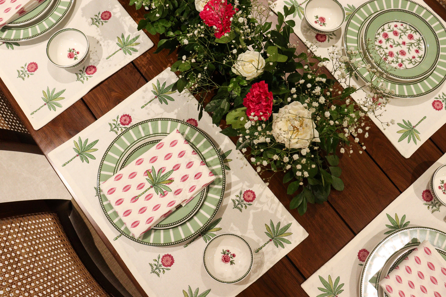 Tropical Table Mat Set