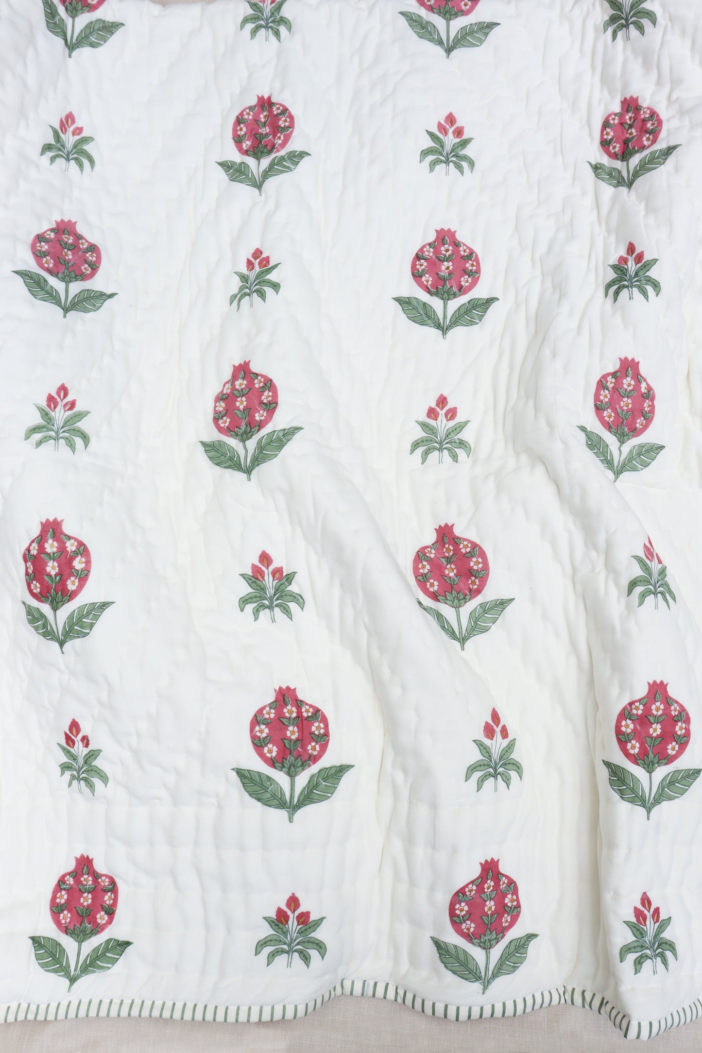 Pomegranate Cotton Quilt